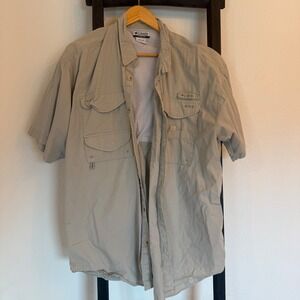 Columbia Mens XL Short Sleeve Fishing Hiking Button Up Shirt Beige